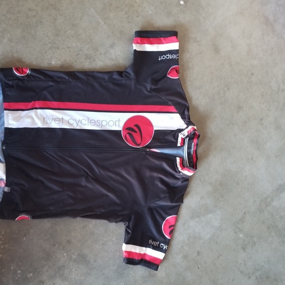 Bicycle jerseys - Picture 3 of 5